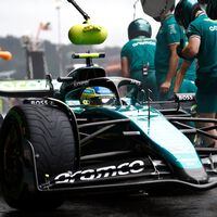 Fernando Alonso está peleando por el segundo asiento de Audi en F1. Pero tranquilo, no se va a ir de Aston Martin