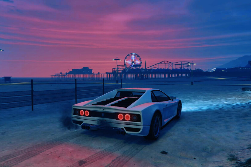 Se dice que GTA Vice City copió el coche emblema de esta serie de los 80, pero en realidad ellos se lo falsificaron primero a Ferrari