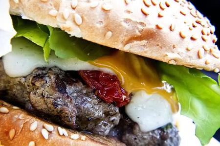 La dieta según tu sexo: las grasas afectan más al cerebro macho que al de hembra