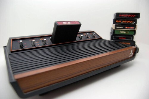 30 milhões de Atari 2600 foram vendidos no mundo todo, e não importa se você conectou todos eles: eles têm menos RAM do que uma torradeira.