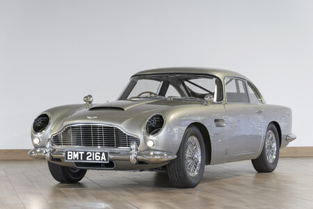 Aston Martin DB5 stunt car de 'No time to die'