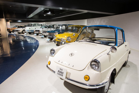 Mazda R360 Coupé, el primer auto de la marca y el más barato de Japón en 1960
