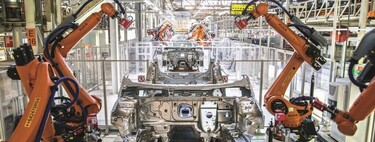 Ya no sólo faltan microchips: la falta de materias primas y de contenedores también amenazan la industria automotriz