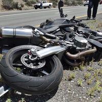 Las motos son 70 veces más peligrosas que los coches. No hay nada más arriesgado en carretera, lo dice la ciencia 