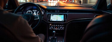 Estas vacaciones, no salgas de viaje sin un buen navegador para Android Auto: estas son las mejores opciones gratuitas 
