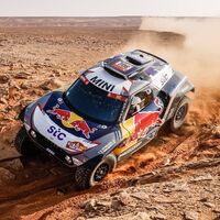 Stéphane Peterhansel encarrila su decimocuarto Dakar y Carlos Sainz pierde todas sus opciones de victoria