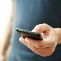 De la oficina del INEM al móvil: la búsqueda de empleo se muda al smartphone
