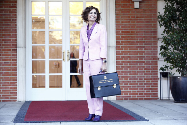 Maria Jesus Montero Vicepresidenta Cuarta Y Ministra De Hacienda Y Función Publica.
