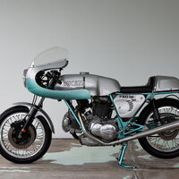 Esta moto de hace medio siglo ha costado más que una casa, y tiene un sólido motivo: es el santo grial de las dos ruedas