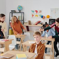 Ansiedad social en niños y adolescentes o el temor a ser juzgado: cómo ayudarles