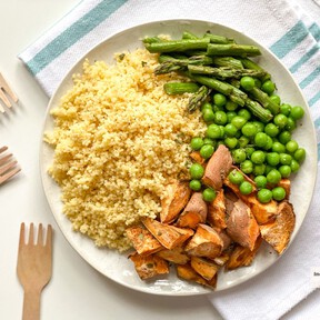 Cuscús a la naranja en 10 minutos: una receta con un truco sencillo para darle más sabor al cereal