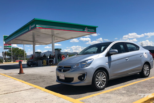 Manejamos un Dodge Attitude por +1,000 kilómetros con un tanque: aquí está el truco