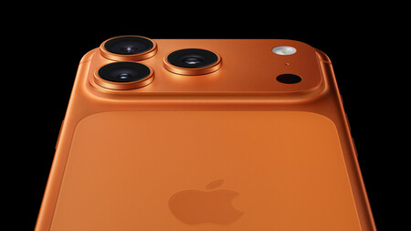 Apple Iphone 17 Pro Camera Close Up 250909 Lp Jpg Landing Big 2x