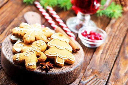 Cómo hacer galletas de jengibre (para decorar el árbol, o para desayunar o merendar)