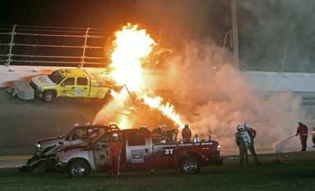 Así se seca el asfalto en la NASCAR
