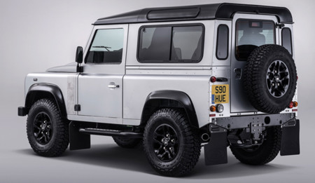 Land Rover Defender 2.000.000