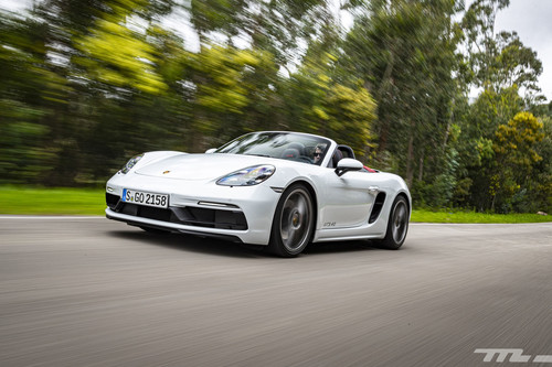 Probamos el Porsche 718 Boxster GTS 4.0, un lobo con piel de cordero y 400 CV de sensaciones extremas