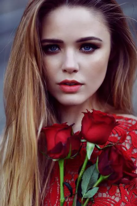 7 videotutoriales de maquillajes (y algo más) para conseguir un look romántico