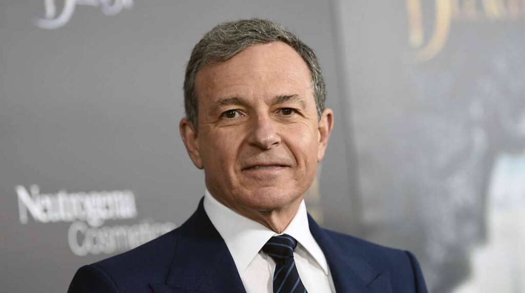 El jefe de Disney opina sobre la batalla entre Netflix y Paramount por hacerse con Warner: "Analizaría el impacto en el consumidor"