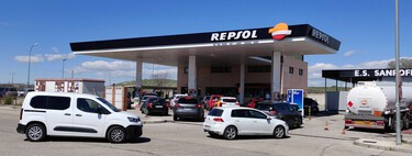 El Gobierno quería que las petroleras arrimasen el hombro con un impuesto, pero se están haciendo aún más ricas a costa de los conductores