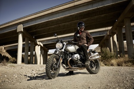 Bmw R Ninet Scrambler Accion Y Ambiente 47