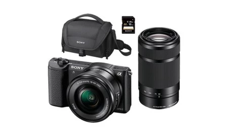 MediaMarkt tiene de nuevo la Sony Alpha 5100L en un completo pack por sólo 579 euros