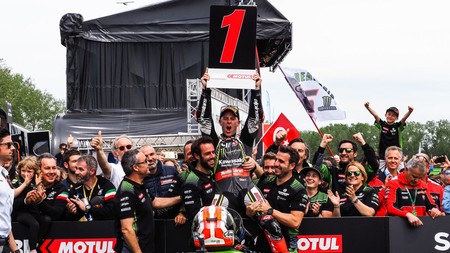 La pulla de Jonathan Rea a Álvaro Bautista: "He ganado en Imola porque aquí el piloto hace la diferencia"