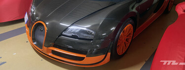 Cambiar las ruedas a un Bugatti Veyron cuesta más que un Tesla Model 3, y otras facturas de mantenimiento loquísimas de uno de los coches más caros del mundo