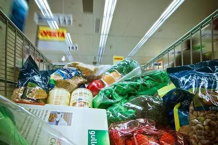 La cesta de la compra se encarece sobre un 7% en las grandes cadenas de distribución comercial
