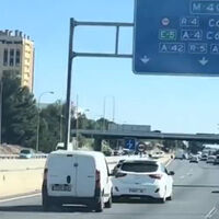 'Dos tontos muy tontos' en la M-40: el temerario pique entre dos conductores que podría llevarles a la cárcel