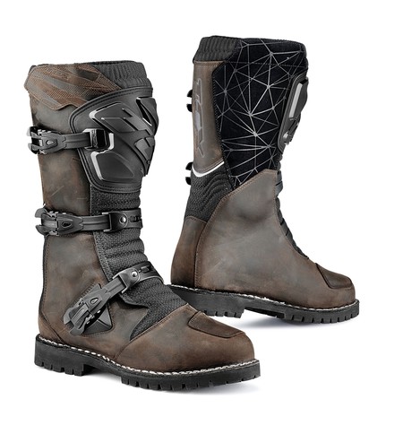 Las nuevas botas TCX Drifter Waterproof: sumamente técnica, sumamente vintage