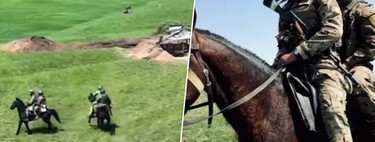 We had seen everything in Ukraine, but this is new. In front of the drones, Russia has taken out its "other" Artillery: Horses
