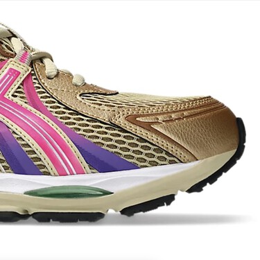 Las dad sneakers que adoran las pijas son estas ASICS a todo color perfectas para tus looks de verano