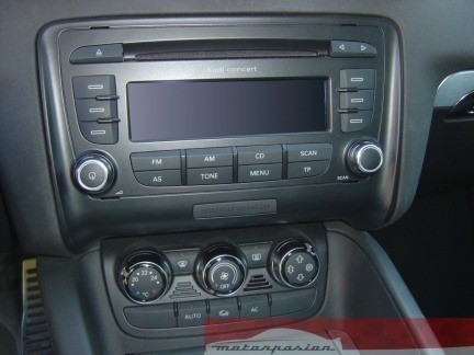 Climatizador y radio CD