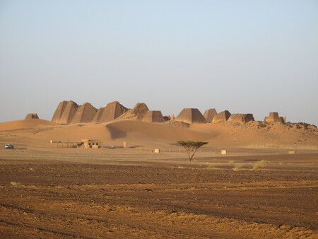 Unesco Author Ron Van Oers