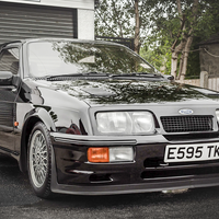 Se vende Ford Sierra Cosworth RS500 con sólo 17.000 kilómetros