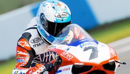 Superbikes Europa 2011: tercera victoria para Carlos Checa y gran carrera de Joan Lascorz