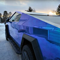 Algunas Tesla Cybertruck van perdiendo sus paneles de carrocería en marcha. Un usuario ha dado con el motivo