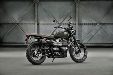 Triumph Street Scrambler 27