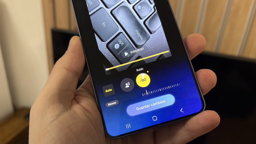 El viento, el ruido de la calle, gente hablando… el Galaxy S26 puede con todo: Audio Eraser funciona ya en casi todas las apps