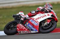 Noriyuki Haga se aferra al Campeonato en la primera manga