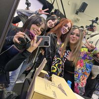 El 2vs2 de La Velada del Año 4 sigue dando de qué hablar. Tras un tenso debate en el canal de Twitch de Ibai, las luchadoras acercan posturas