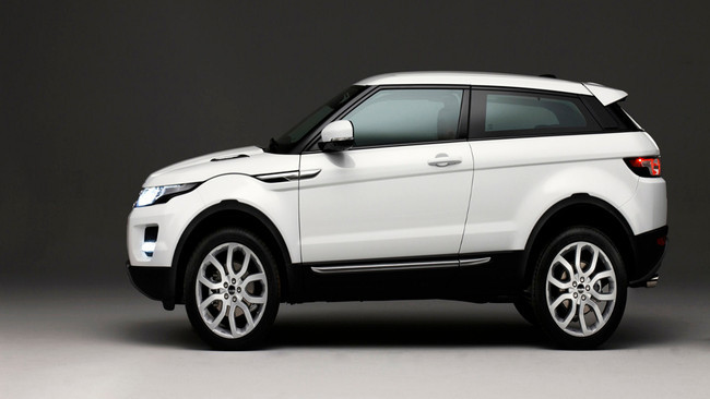 Land Rover Evoque deformado