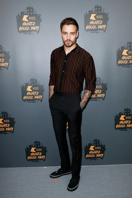 Liam Payne Revive Los Looks Inspirados En Los Anos Cincuenta Kiss Haunted House Ball 2018 3