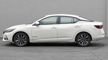 Nissan Sentra E Power 3