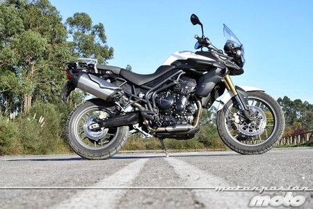 Triumph Tiger 800