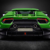 Lamborghini los prefiere híbridos y atmosféricos: lo del V8 turbo ha sido un lapsus