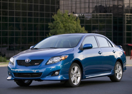 Toyota Corolla Sedan