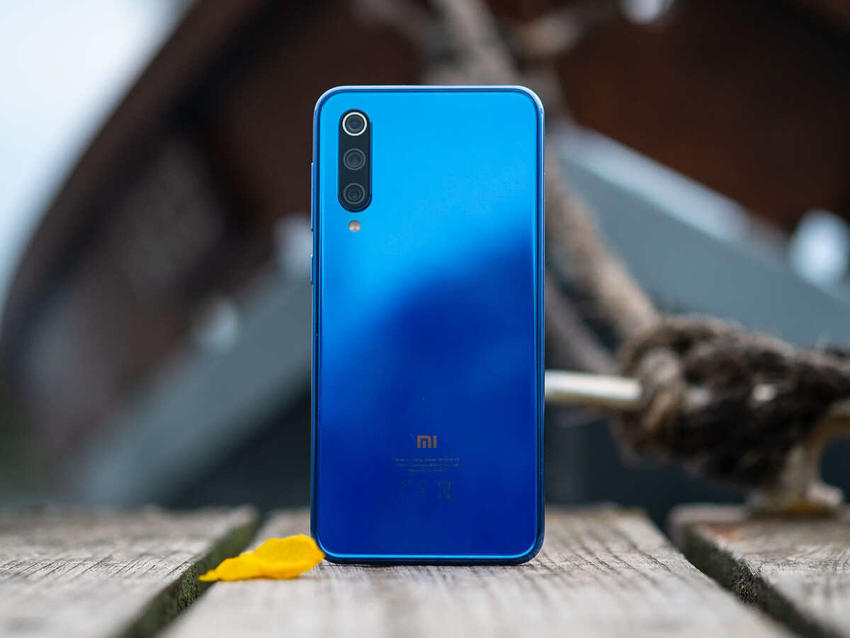 Xiaomi Mi9 6GB/64GB グローバル版 Xiaomi Mi 9 SE 64GB グローバル版