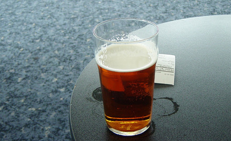 ¿Te atreverías a probar una cerveza hecha con agua reciclada?